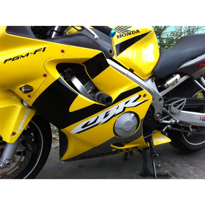 Honda CBR 600F (99-07) ΧΩΡΙΣ ΡΥΘΜΙΣΗ ΚΑΠΟΤΑΓΩΓΗΣ Classic