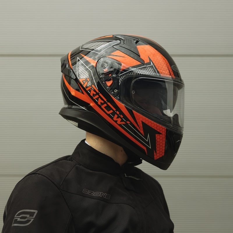 Integrální přilba na motorku Ozone Arrow černo-šedo-fluo červená