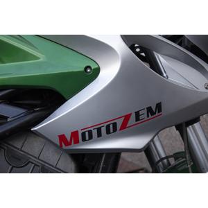 Αυτοκόλλητο λογότυπο MotoZem μαύρο