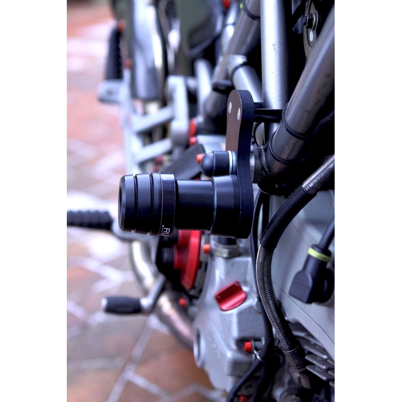 Ducati Monster 620 / 695 / 795 Arrow