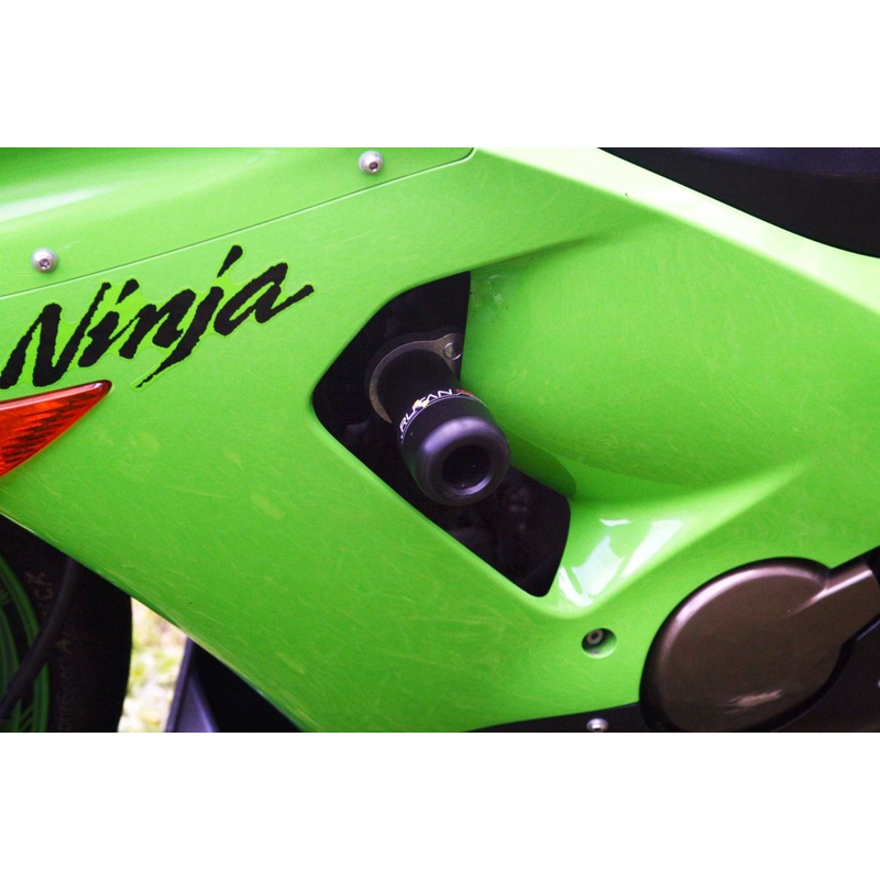 Kawasaki ZX-6R (05-06) με τροποποίηση του φέρινγκ Gatling
