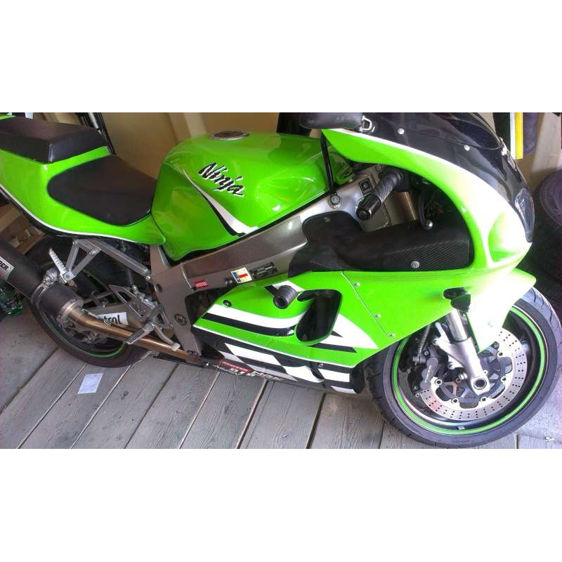 Kawasaki ZX-7R Classic προσφορά