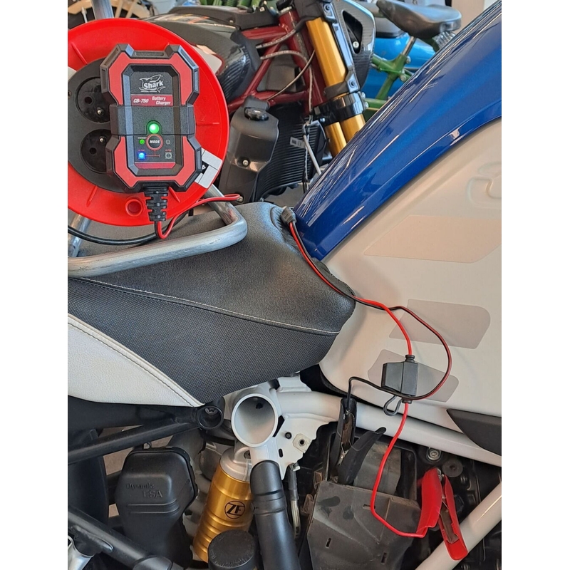 Έξυπνος φορτιστής SHARK CB-750