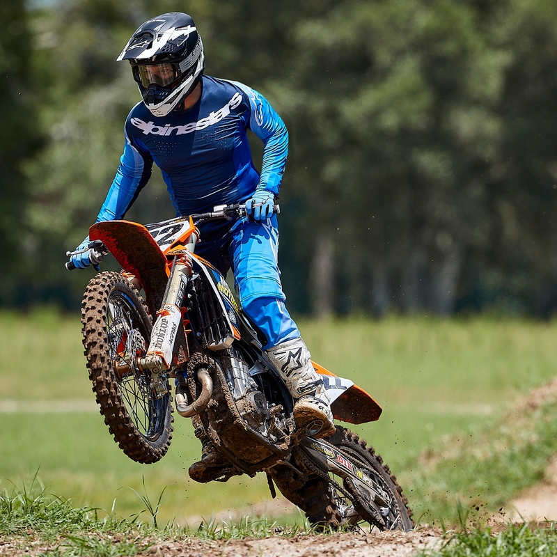 Alpinestars Supertech S-M10 Ampress Κράνος Motocross μαύρο και λευκό ματ