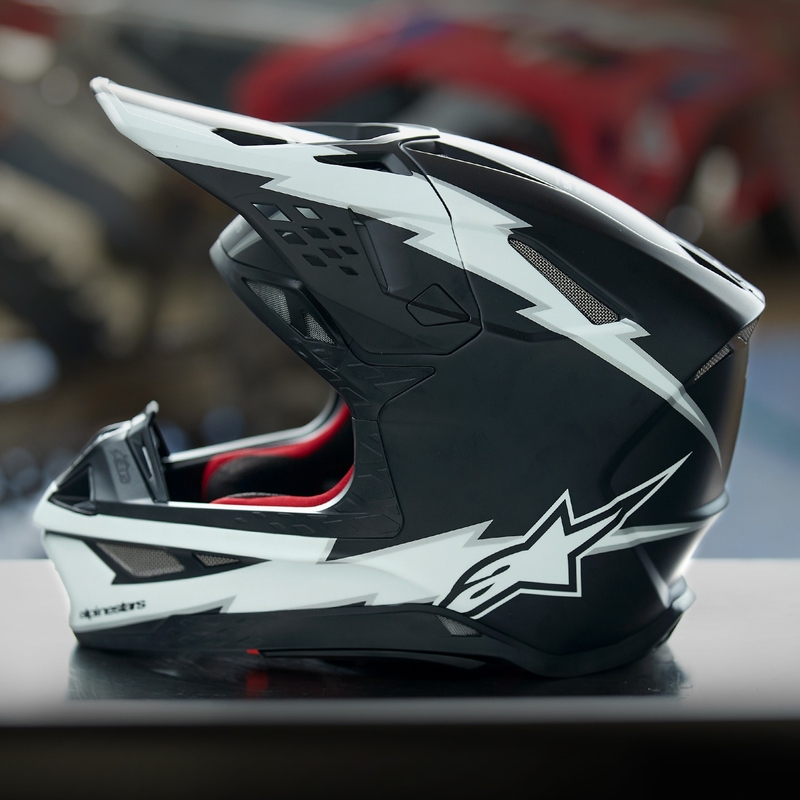 Alpinestars Supertech S-M10 Ampress Κράνος Motocross μαύρο και λευκό ματ