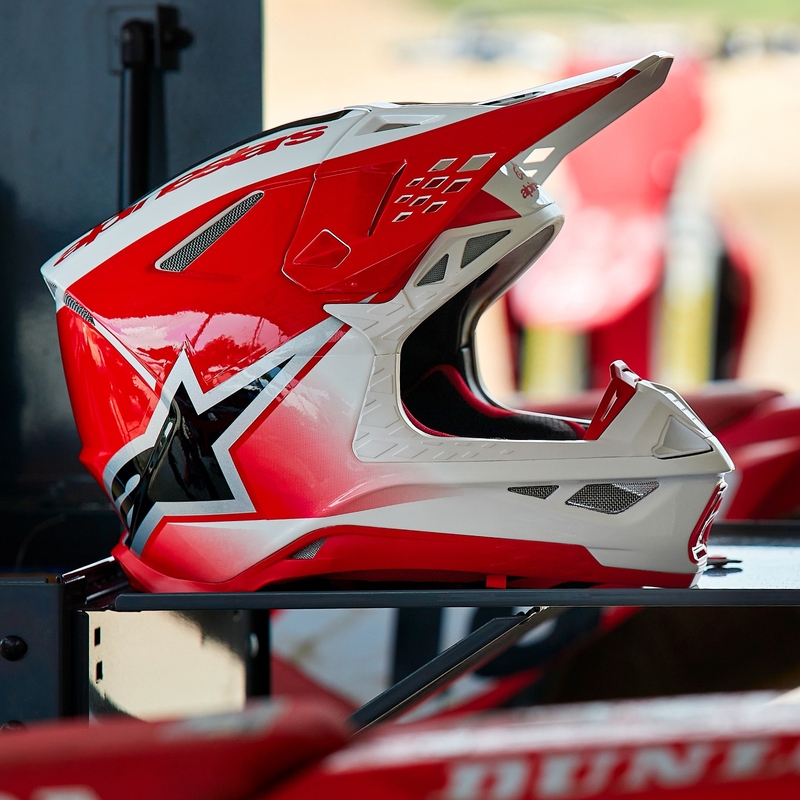 Alpinestars Supertech S-M10 Unite κράνος motocross κόκκινο και λευκό