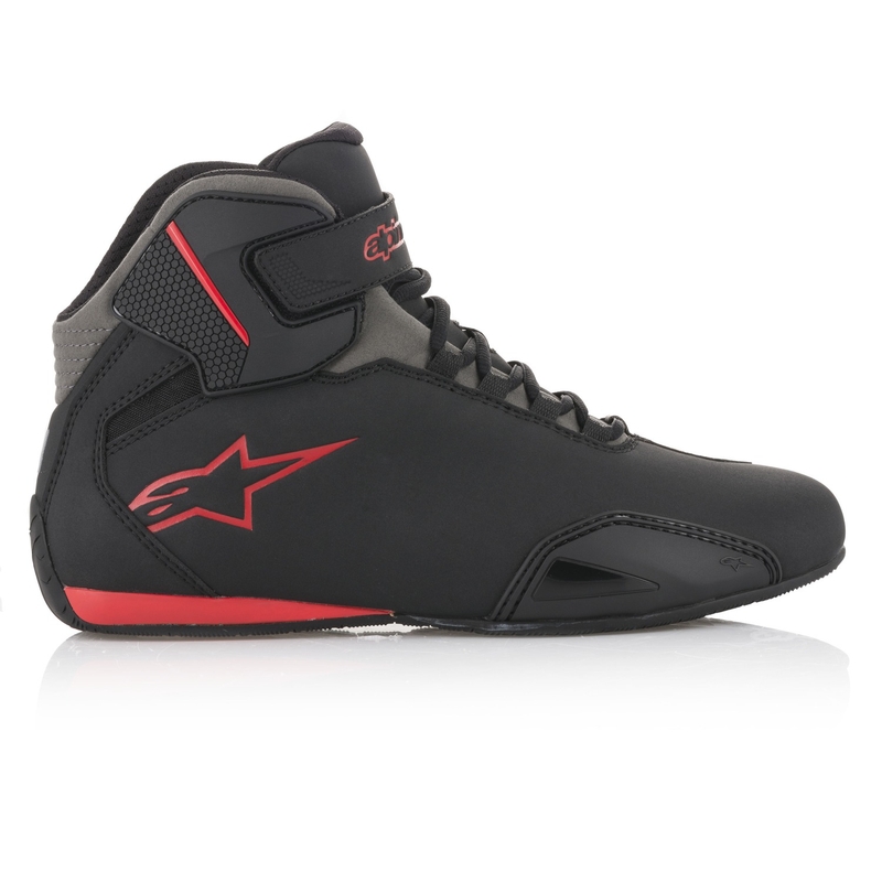 Alpinestars Sector Μπότες μοτοσικλέτας σε μαύρο και κόκκινο χρώμα