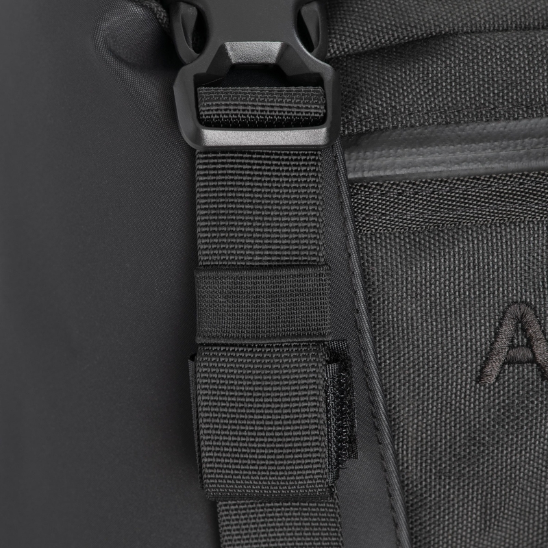 Τσάντα καθίσματος συνοδηγού Oxford Atlas T-30 Advanced Tourpack 30 λίτρων μαύρη