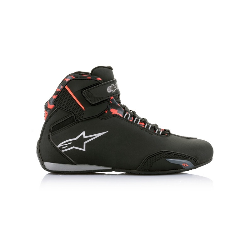 Alpinestars Sektor Αδιάβροχες μπότες μοτοσικλέτας Μαύρο-Κόκκινο-Γκρι-Καμo