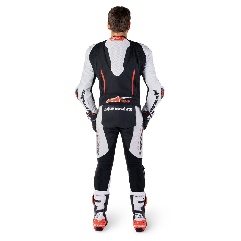 Alpinestars GP-R7 Tech-Air έτοιμο/συμβατό λευκό-μαύρο-φλούο κόκκινο μονοκόμματο δερμάτινο κοστούμι