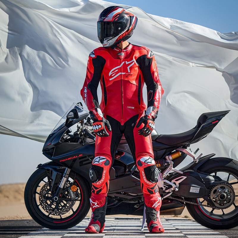 Alpinestars GP Plus V4 Sprint Ολόσωμη δερμάτινη στολή μοτοσικλέτας, συμβατή με τεχνολογία αέρα, Fluo Κόκκινο-Κόκκινο-Λευκό-Μαύρο