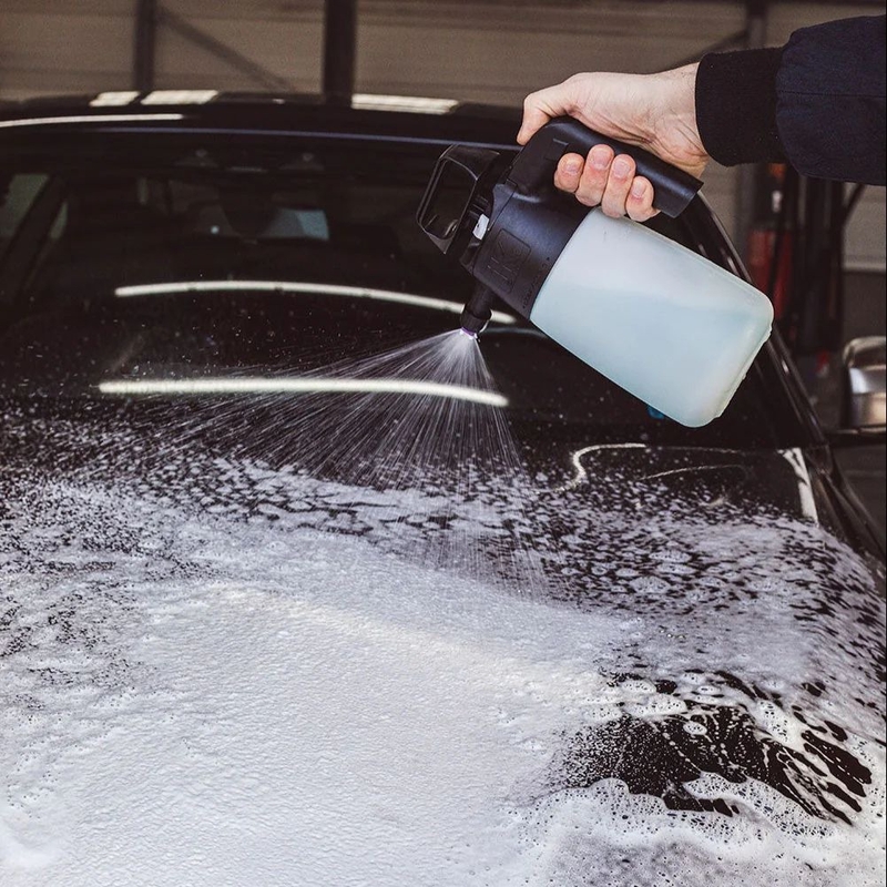 Σαμπουάν με παχύ αφρό και ουδέτερο pH Dr. Wack Power Foam Shampoo 1l