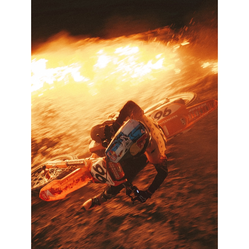 Κράνος motocross περιορισμένης έκδοσης Alpinestars Supertech S-M10 Black Hole μαύρου χρώματος