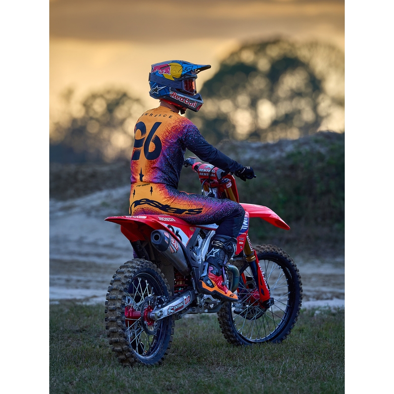 Κράνος motocross περιορισμένης έκδοσης Alpinestars Supertech S-M10 Black Hole μαύρου χρώματος