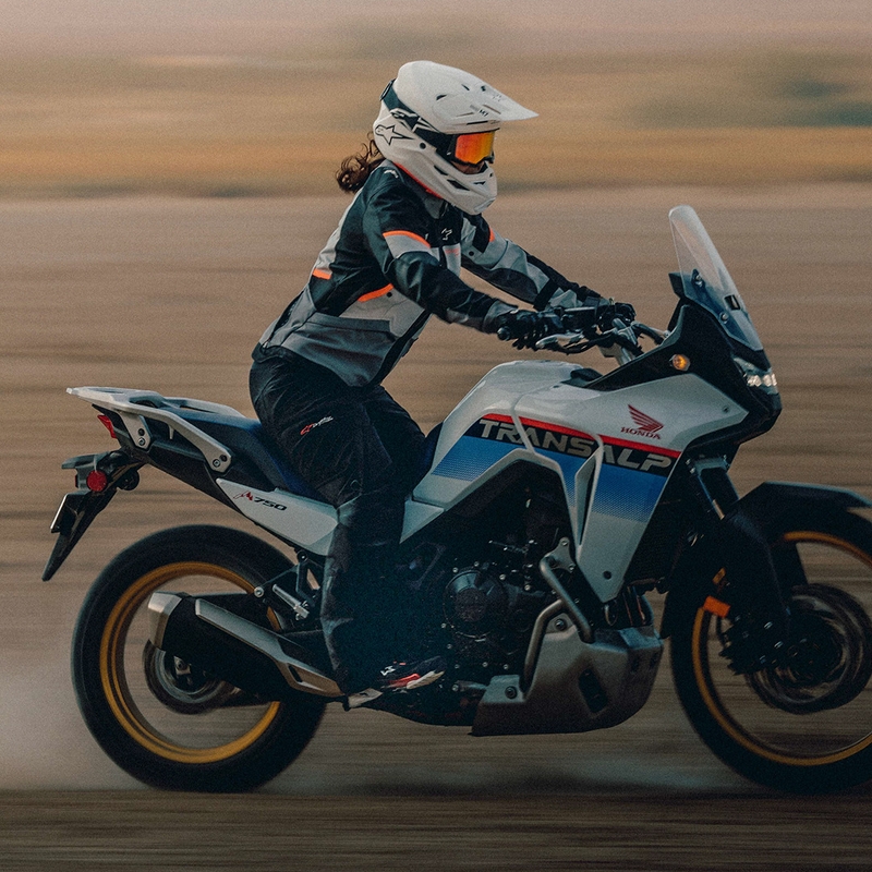 Γυναικείο Μπουφάν Μοτοσικλέτας Alpinestars Stella Andes V4 Drystar Σκούρο Γκρι-Ανοιχτό Γκρι-Μαύρο-Κόκκινο