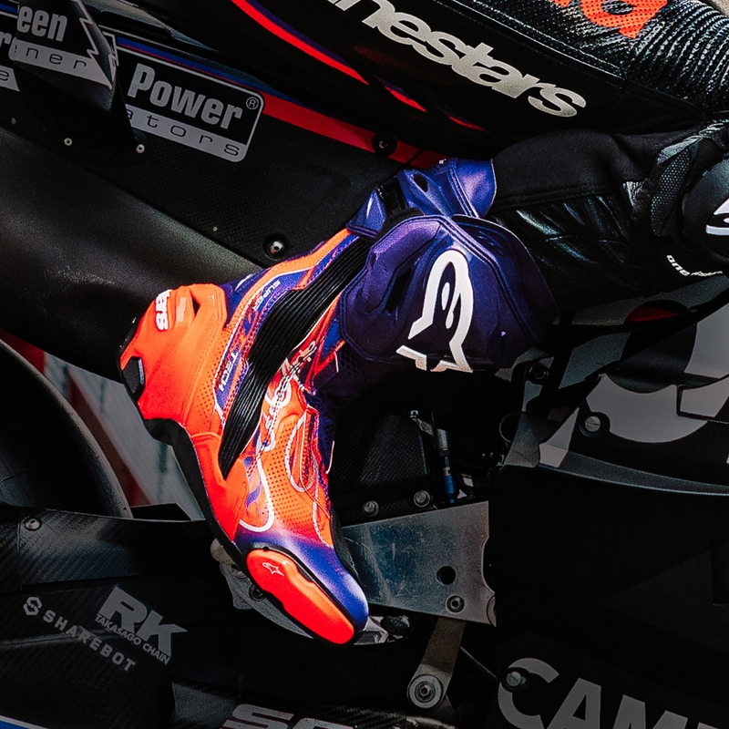 Μπότες μοτοσικλέτας Alpinestars Supertech R Vented Flyte περιορισμένης έκδοσης Jorge Martin μωβ-κόκκινο-μαύρο