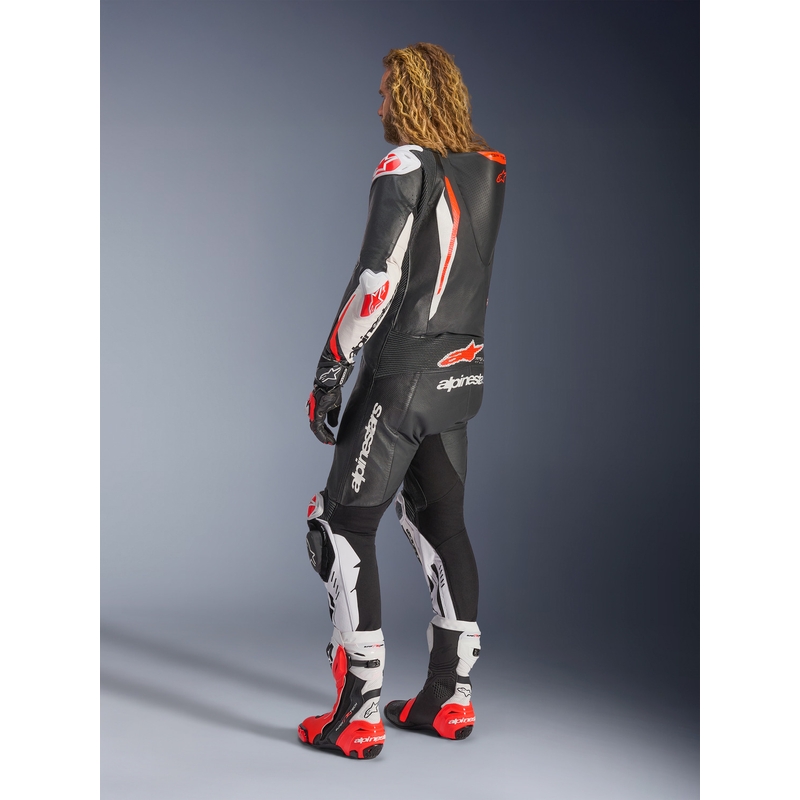 Ολόσωμη δερμάτινη φόρμα μοτοσικλέτας Alpinestars GP TECH V5 σε μαύρο-λευκό-φλουορ κόκκινο