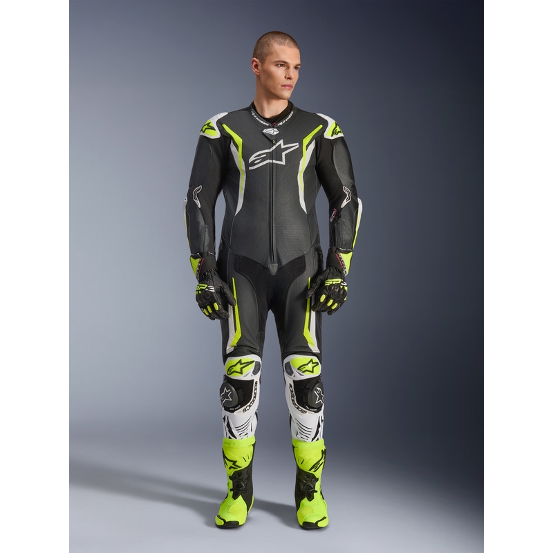 Ολόσωμη δερμάτινη φόρμα μοτοσικλέτας Alpinestars GP TECH V5 σε μαύρο-λευκό-φλουορ κίτρινο