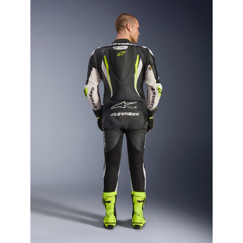 Ολόσωμη δερμάτινη φόρμα μοτοσικλέτας Alpinestars GP TECH V5 σε μαύρο-λευκό-φλουορ κίτρινο