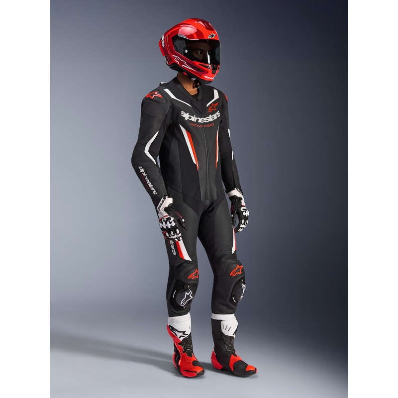 Ολόσωμη φόρμα μοτοσικλέτας Alpinestars GP FORCE V2 σε μαύρο-λευκό-φλουορ κόκκινο