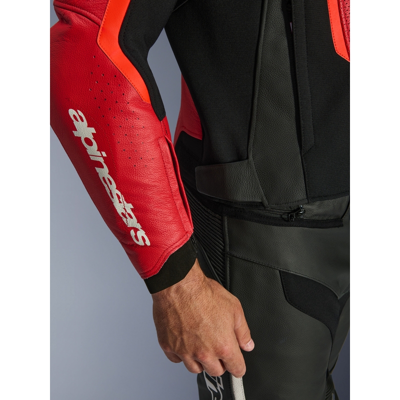 Δερμάτινο μπουφάν μοτοσικλέτας Alpinestars GP Force V2 Airflow σε fluorescent κόκκινο-μαύρο-λευκό