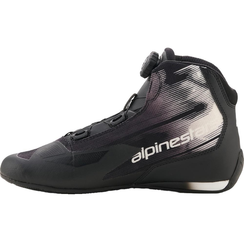 Μπότες μοτοσικλέτας Alpinestars Celer με αεριζόμενους αεραγωγούς, μαύρο-λευκό