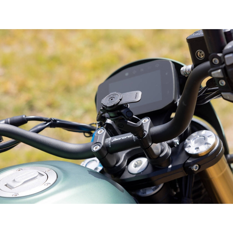 Βάση τηλεφώνου Quad Lock® PRO στο τιμόνι, μαύρη