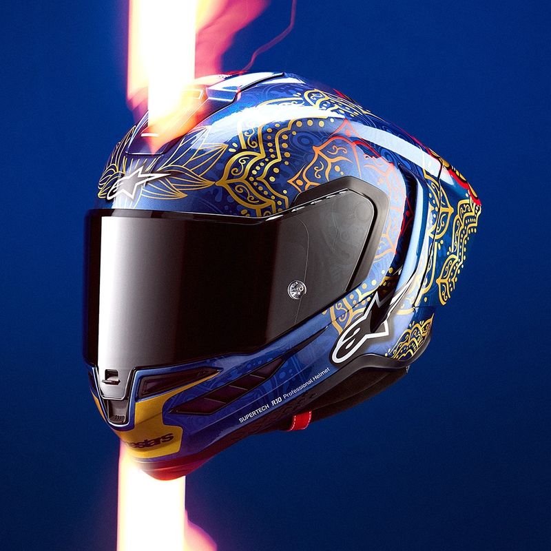 Κράνος μοτοσικλέτας full-face Alpinestars Supertech R10 Marthainator περιορισμένης έκδοσης JORGE MARTIN μπλε μαργαριταρένιο χρυσό κόκκινο